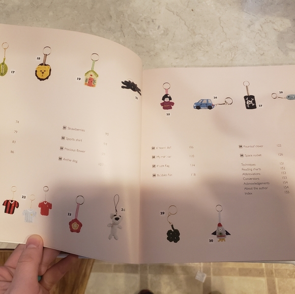 Crochet Pattern Book - Picture 4 of 5